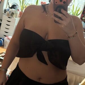 Elegant Bow Tie Bandeau Top